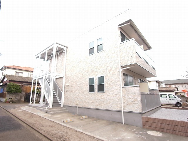 16/18 エントランス