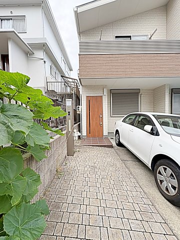 2/3 エントランス