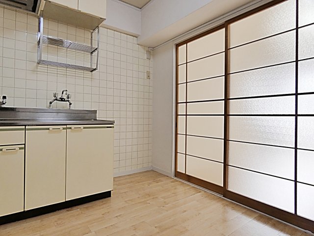 21/29 キッチン