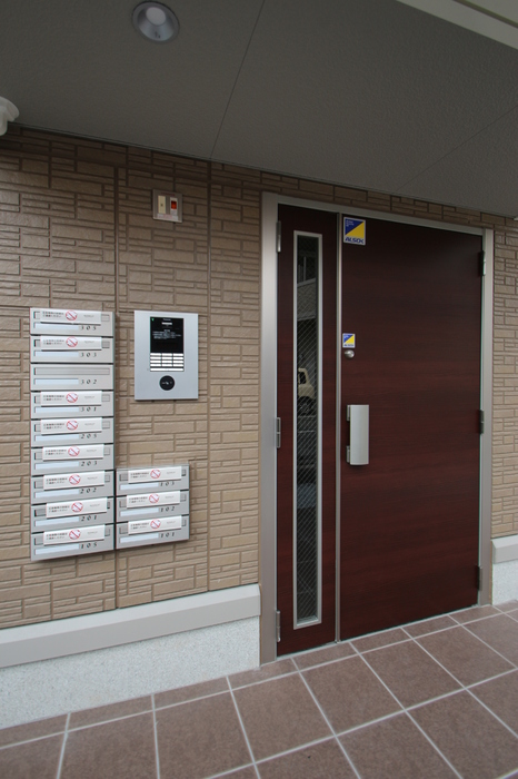 17/26 エントランス