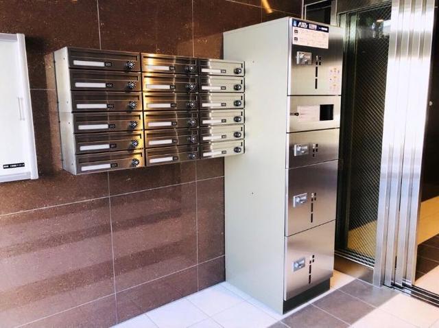 14/20 エントランス