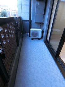 13/16 バルコニー