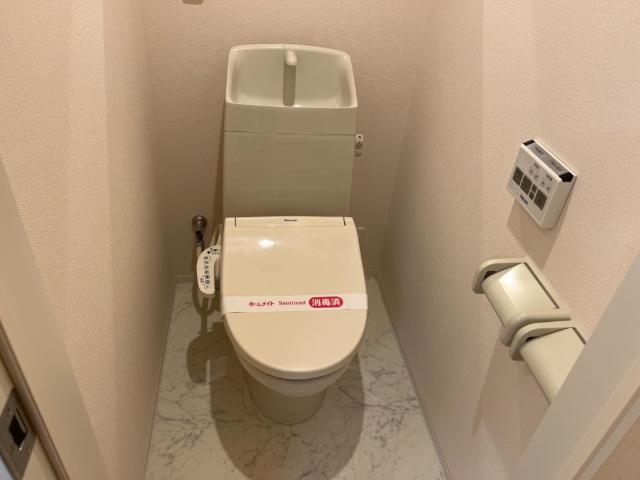 14/30 トイレ