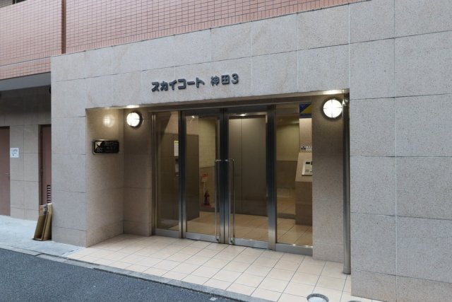 21/28 エントランス