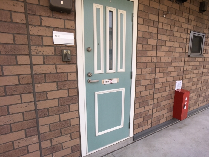 19/25 エントランス