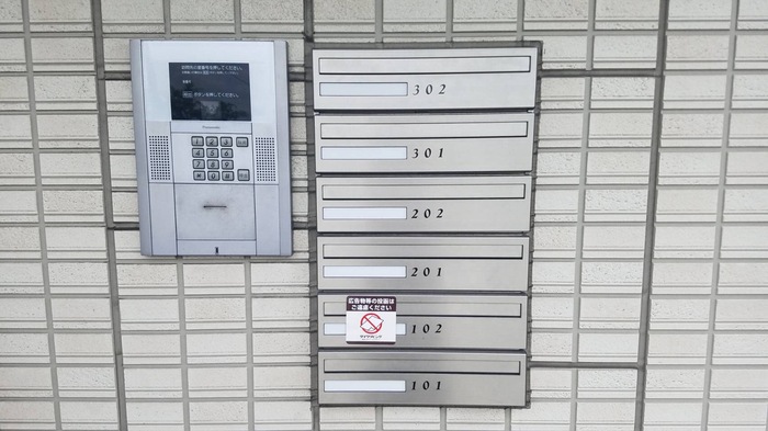 14/17 エントランス