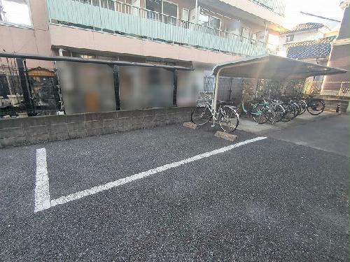 14/20 駐車場