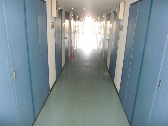 22/30 エントランス