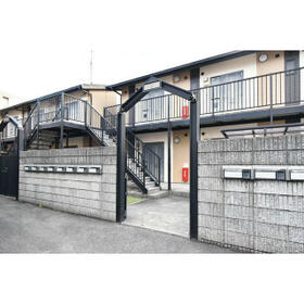 14/14 エントランス