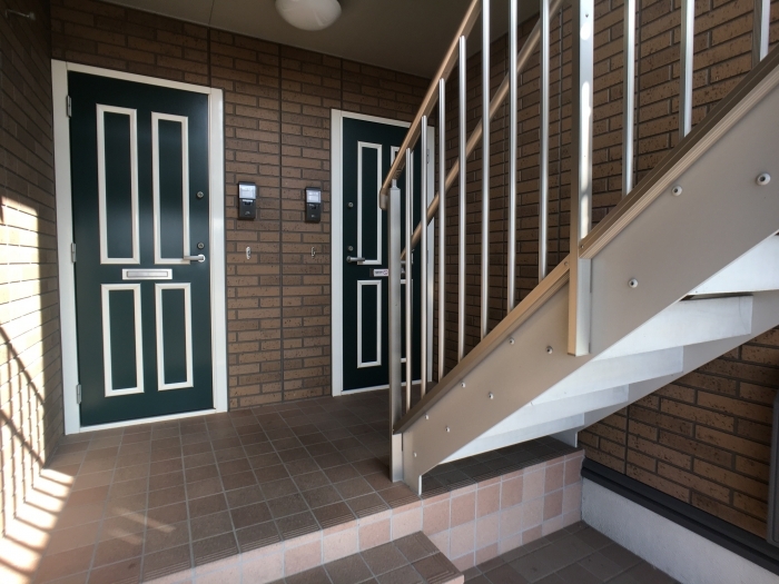 19/27 エントランス