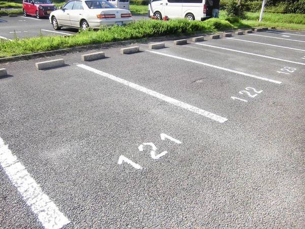 15/23 駐車場