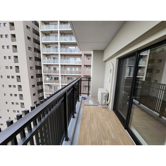 17/26 バルコニー