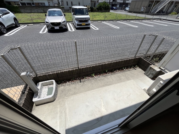 13/22 バルコニー