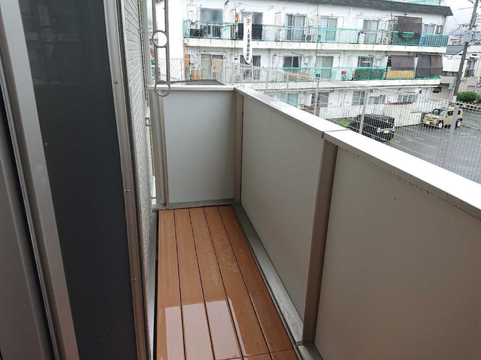 17/20 バルコニー