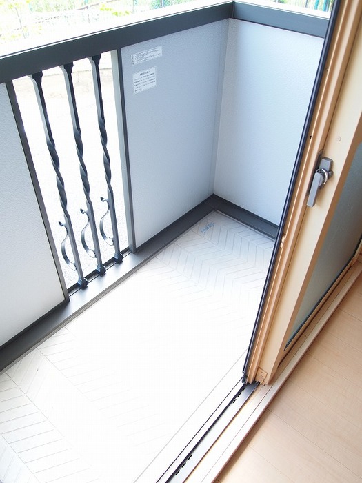 15/27 バルコニー