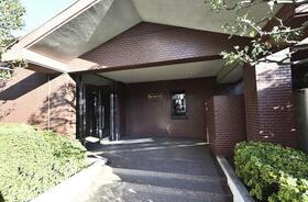 15/16 エントランス