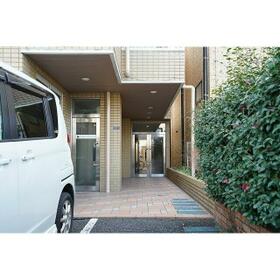 2/11 エントランス