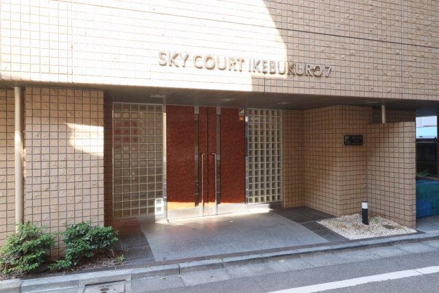 21/24 エントランス