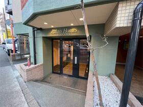 14/15 エントランス