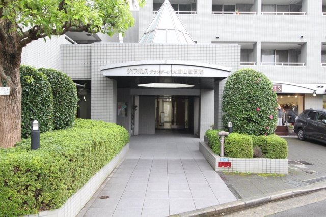 2/5 エントランス