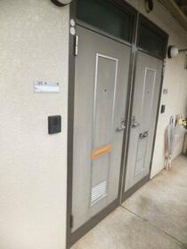 17/25 エントランス