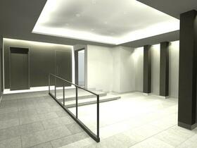 16/18 エントランス