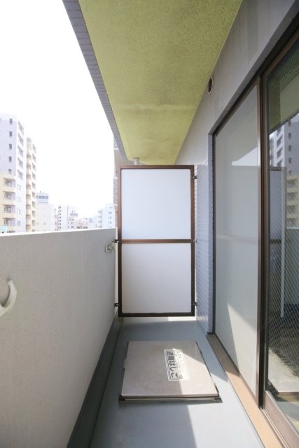 19/30 バルコニー