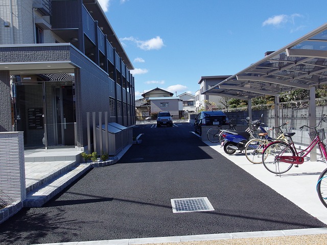 21/30 駐車場