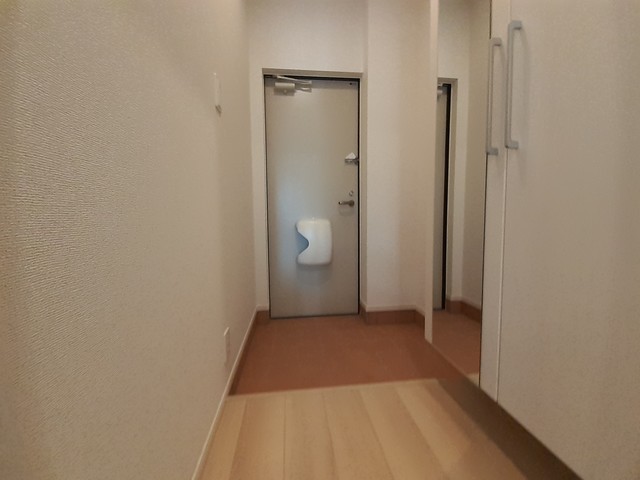 6/20 玄関