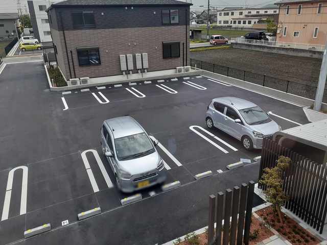 14/20 駐車場