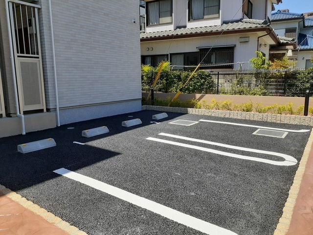 14/20 駐車場