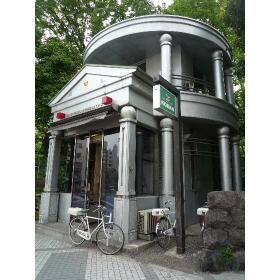 17/17 エントランス