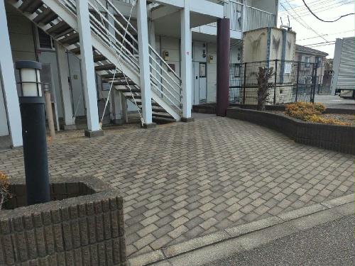 13/24 エントランス