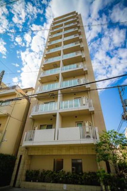 13/21 エントランス