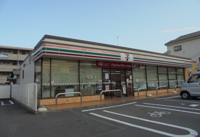 7/11 周辺