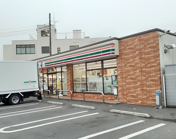 7/11 周辺