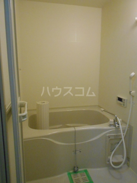 14/26 浴室