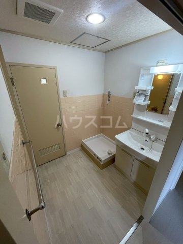 15/30 洗面