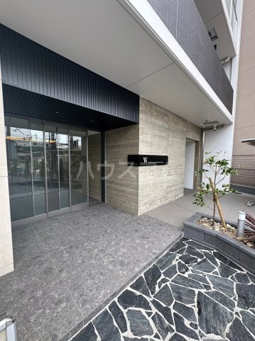 15/21 エントランス