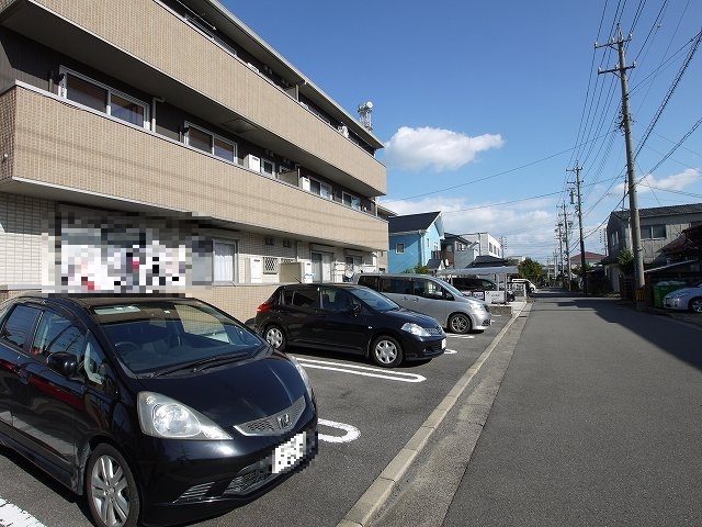 4/7 駐車場