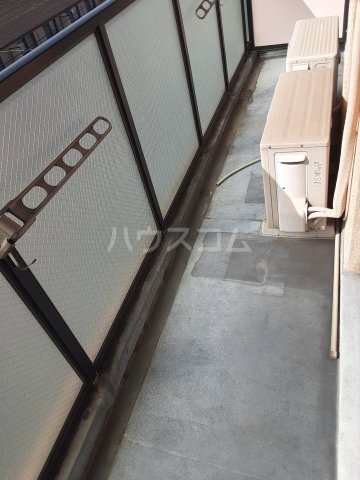 13/27 バルコニー