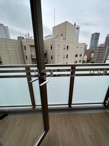 14/28 バルコニー
