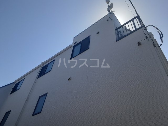 2/30 外観