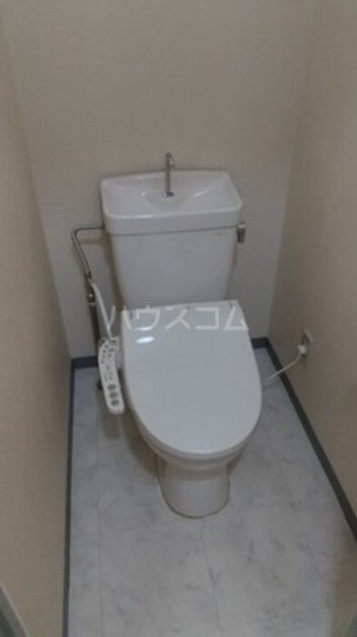 13/30 トイレ