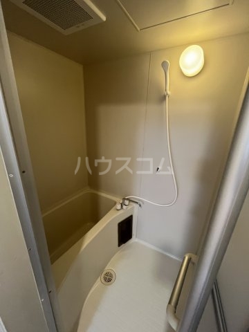 15/30 浴室