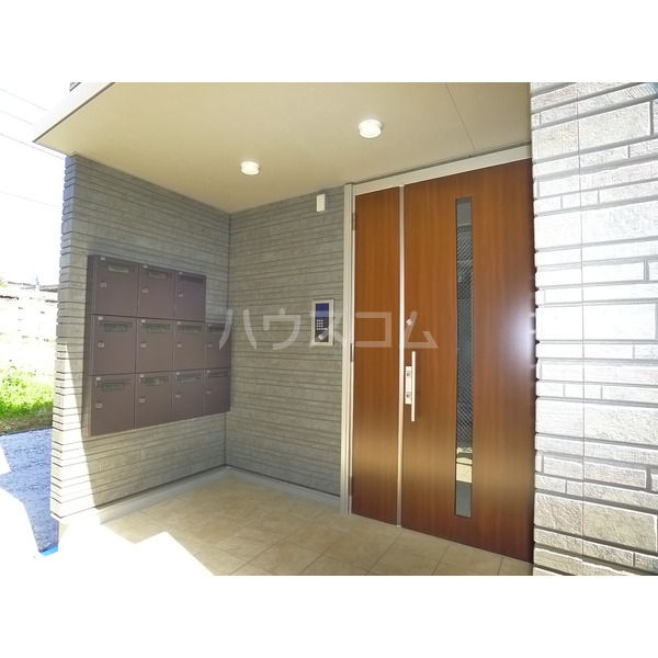 17/20 エントランス