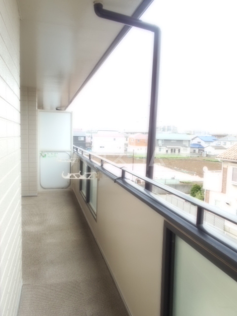 20/30 バルコニー