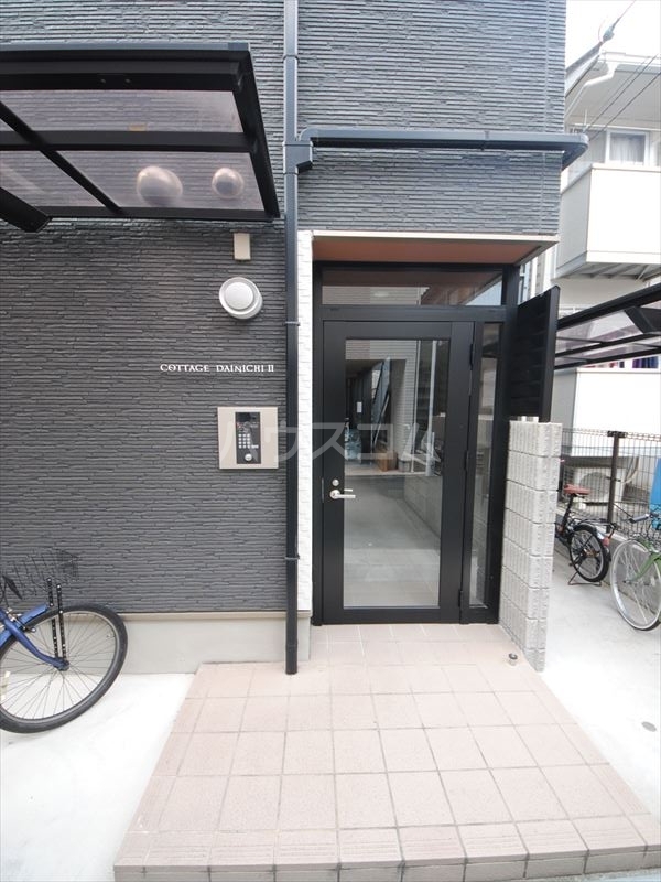 29/30 エントランス