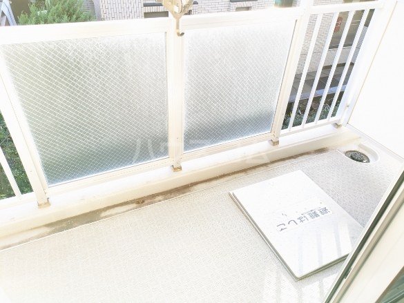 19/30 バルコニー