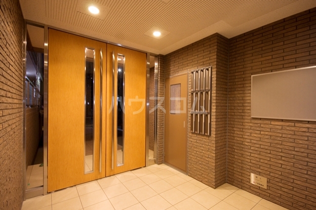 4/6 エントランス